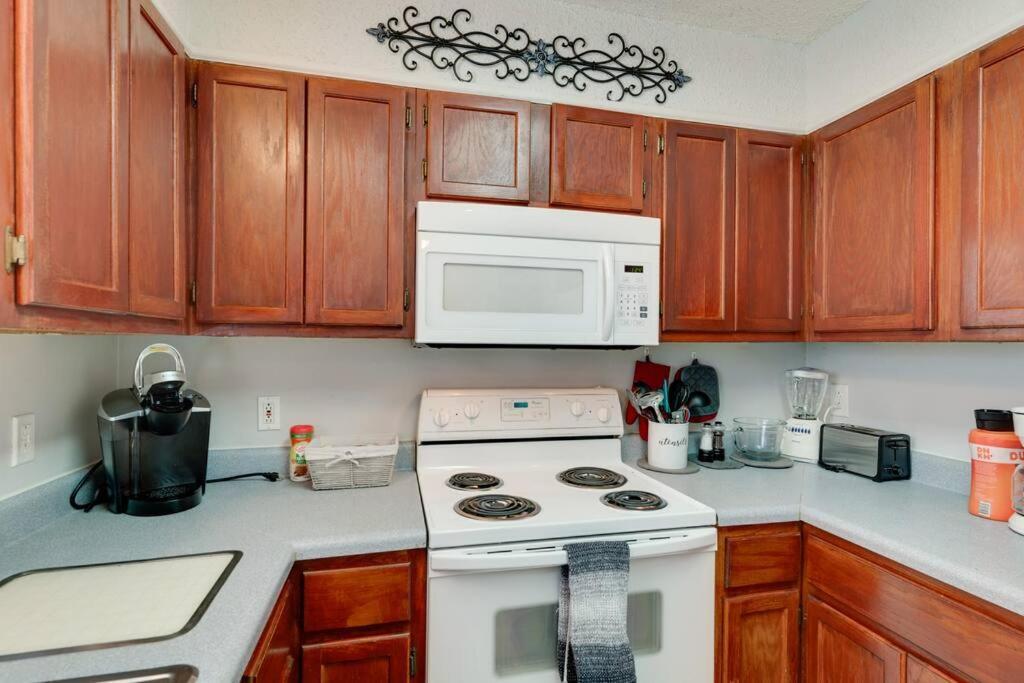 Lovely 2 Bdr Condo With Balcony 2M To Broadway Nashville Eksteriør bilde